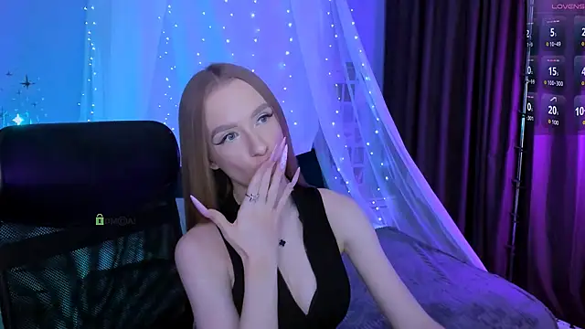doll vey online show from May 25, 2026, 7:12 pm