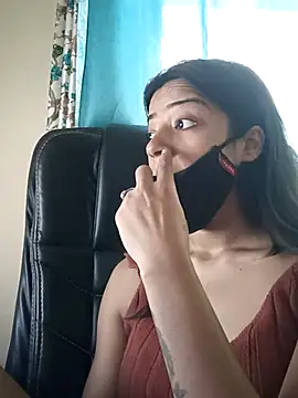 CRAZY  BITE online show from October 16, 2025, 10:56 am