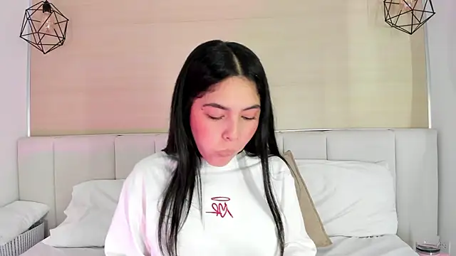 Haily b online show from May 31, 2026, 12:33 pm