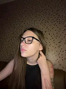 MrrKate online show from May 24, 2026, 1:05 am