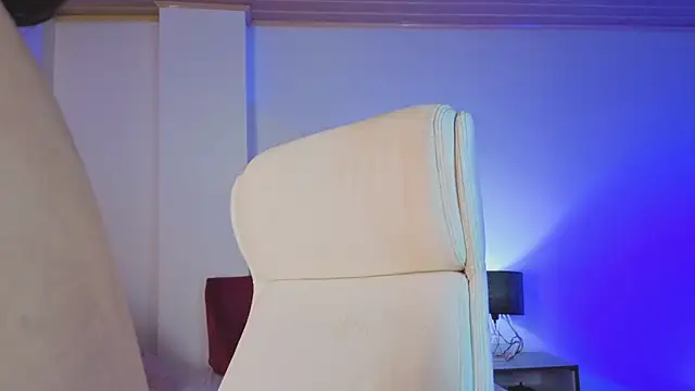 Walton abieca  online show from October 10, 2025, 4:24 am