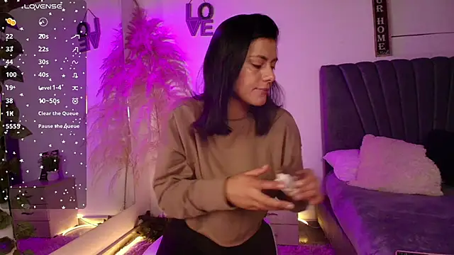 miaoconell online show from April 13, 2026, 11:47 am