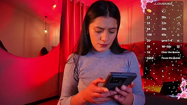 miaoconell online show from October 15, 2025, 9:23 pm