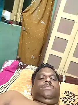 Snapshot of beyondthelines123 chatting on February 27, 2025, 6:09 pm beyondthelines123 online show from February 27, 2025, 6:09 pm