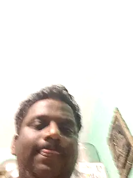 Snapshot of beyondthelines123 chatting on February 26, 2025, 7:21 pm beyondthelines123 online show from February 26, 2025, 7:21 pm