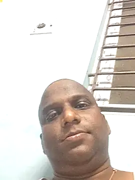 Snapshot of beyondthelines123 chatting on October 7, 2025, 1:23 pm beyondthelines123 online show from October 7, 2025, 1:23 pm