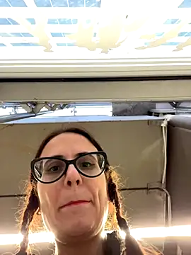 NataKitten online show from December 2, 2025, 6:15 am