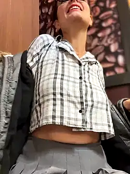 NataKitten online show from November 22, 2025, 9:41 am