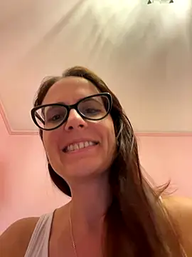 Snapshot of NataKitten chatting on October 21, 2025, 4:34 am NataKitten online show from October 21, 2025, 4:34 am