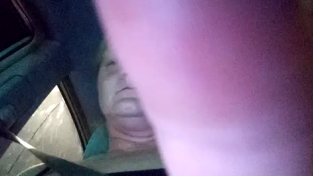 Snapshot of wetnwildforyou chatting on September 24, 2025, 4:52 am wetnwildforyou online show from September 24, 2025, 4:52 am