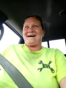 Snapshot of wetnwildforyou chatting on September 17, 2025, 3:14 pm wetnwildforyou online show from September 17, 2025, 3:14 pm