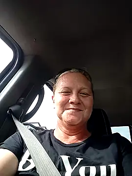 Snapshot of wetnwildforyou chatting on October 19, 2025, 8:11 pm wetnwildforyou online show from October 19, 2025, 8:11 pm