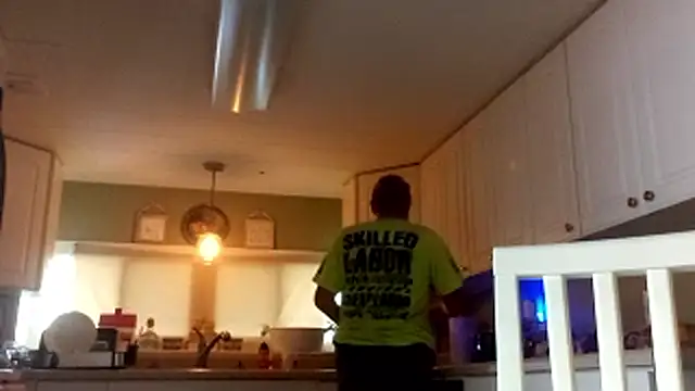 Snapshot of wetnwildforyou chatting on September 26, 2025, 2:57 pm wetnwildforyou online show from September 26, 2025, 2:57 pm