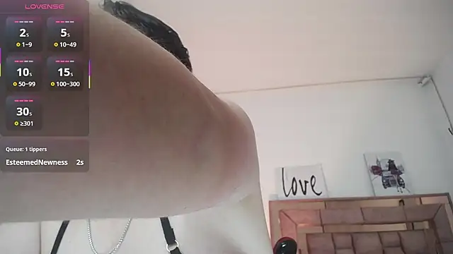 Snapshot of safyka chatting on September 27, 2025, 12:39 am safyka online show from September 27, 2025, 12:39 am