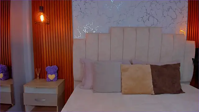 Snapshot of ScarlettWallace chatting on September 25, 2025, 5:30 pm ScarlettWallace online show from September 25, 2025, 5:30 pm