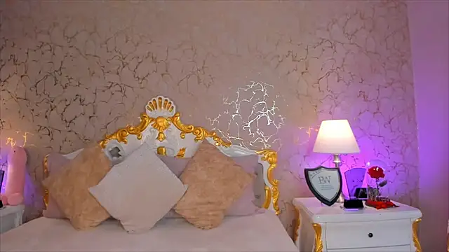 Snapshot of ScarlettWallace chatting on October 17, 2025, 10:22 pm ScarlettWallace online show from October 17, 2025, 10:22 pm