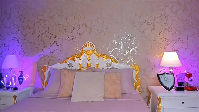 Snapshot of ScarlettWallace chatting on October 31, 2025, 9:11 pm ScarlettWallace online show from October 31, 2025, 9:11 pm