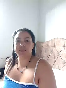 astrii 33 online show from October 5, 2025, 9:16 pm