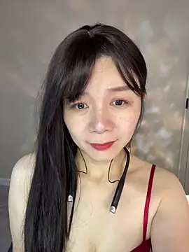 xiaowang0523 online show from March 6, 2025, 6:08 am