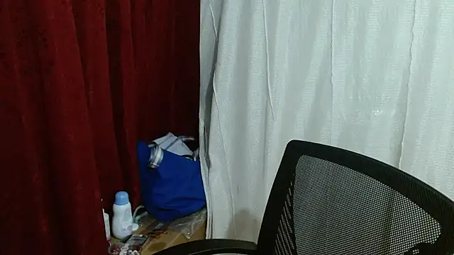 saralo   online show from April 16, 2026, 11:18 pm