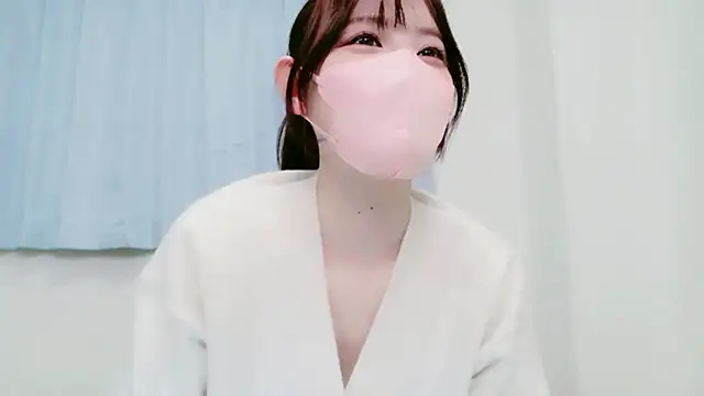 Snapshot of NANA_7 chatting on February 3, 2026, 9:14 am NANA 7 online show from February 3, 2026, 9:14 am