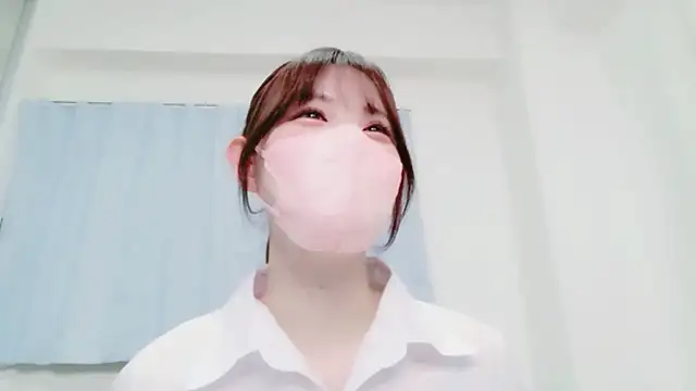 Snapshot of NANA_7 chatting on February 5, 2026, 10:11 am NANA 7 online show from February 5, 2026, 10:11 am