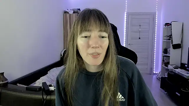 bekkawell online show from December 21, 2025, 6:09 pm