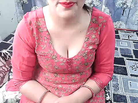 cutenimahi online show from March 19, 2025, 5:52 am