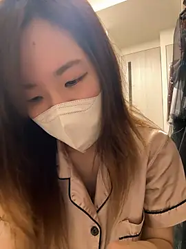 Snapshot of daiyo_kai_Gutara chatting on September 19, 2025, 1:37 pm daiyo kai Gutara online show from September 19, 2025, 1:37 pm