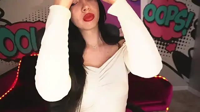 WildKittenX  online show from September 25, 2025, 5:46 am