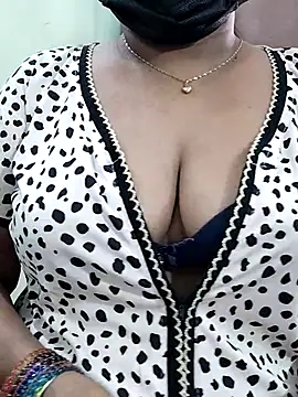 abinaya26 online show from December 5, 2025, 8:35 am