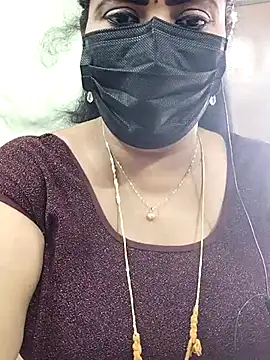 Snapshot of abinaya26 chatting on September 28, 2025, 7:26 am abinaya26 online show from September 28, 2025, 7:26 am