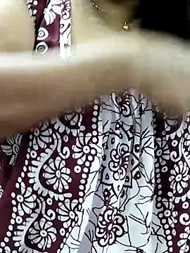 Snapshot of abinaya26 chatting on February 27, 2026, 3:18 am abinaya26 online show from February 27, 2026, 3:18 am