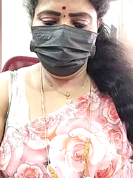 Snapshot of abinaya26 chatting on October 26, 2025, 9:31 am abinaya26 online show from October 26, 2025, 9:31 am