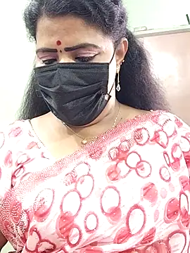 Snapshot of abinaya26 chatting on September 17, 2025, 5:42 am abinaya26 online show from September 17, 2025, 5:42 am