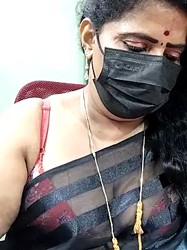 Snapshot of abinaya26 chatting on October 27, 2025, 7:15 pm abinaya26 online show from October 27, 2025, 7:15 pm