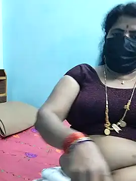 Snapshot of abinaya26 chatting on September 28, 2025, 7:32 pm abinaya26 online show from September 28, 2025, 7:32 pm