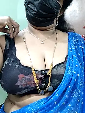 Snapshot of abinaya26 chatting on September 18, 2025, 6:11 pm abinaya26 online show from September 18, 2025, 6:11 pm