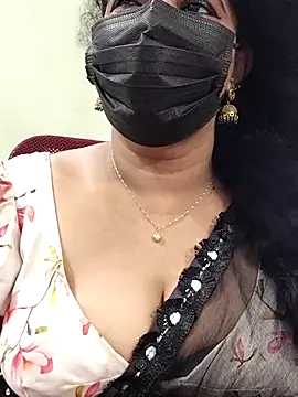 Snapshot of abinaya26 chatting on October 12, 2025, 6:48 am abinaya26 online show from October 12, 2025, 6:48 am