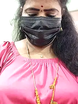 Snapshot of abinaya26 chatting on October 18, 2025, 6:37 am abinaya26 online show from October 18, 2025, 6:37 am