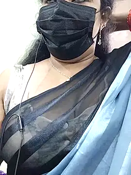 Snapshot of abinaya26 chatting on September 22, 2025, 7:03 am abinaya26 online show from September 22, 2025, 7:03 am