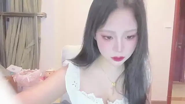 Yik-11 online show from October 26, 2025, 2:28 pm