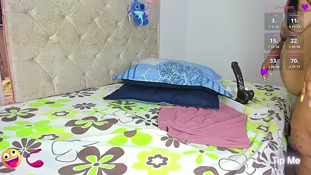 LunaaSweett online show from January 31, 2026, 7:12 pm