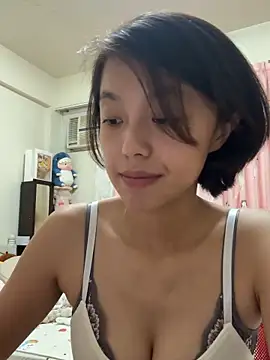 ladypaggy online show from June 21, 2026, 1:50 pm