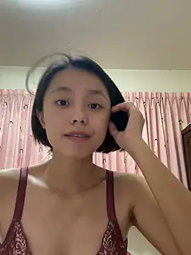 ladypaggy online show from February 19, 2026, 3:53 pm