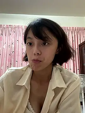 Snapshot of ladypaggy chatting on October 6, 2025, 3:35 pm ladypaggy online show from October 6, 2025, 3:35 pm