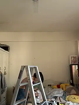 Snapshot of ladypaggy chatting on October 15, 2025, 8:22 am ladypaggy online show from October 15, 2025, 8:22 am