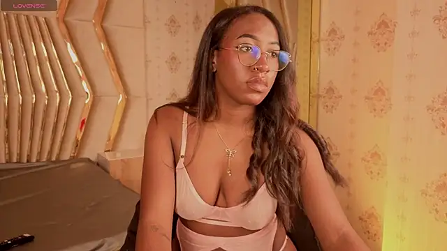 Qeen blackk online show from February 6, 2026, 11:56 pm