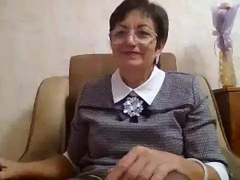 Snapshot of Lota5821 chatting on October 3, 2025, 3:35 pm Lota5821 online show from October 3, 2025, 3:35 pm