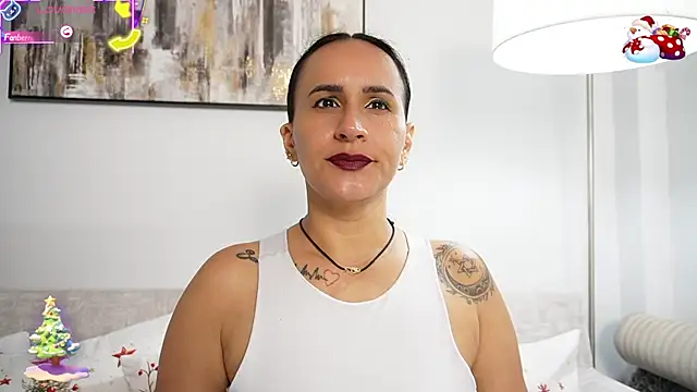 Sara Charmy online show from December 21, 2025, 11:01 am